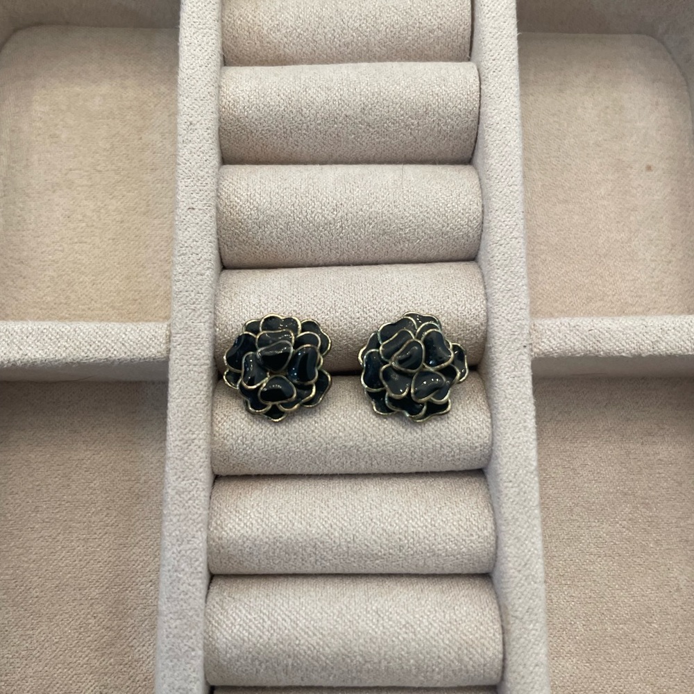 Black and Gold Flower Earrings